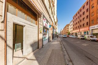 Local comercial en venta en Ensanche en Pamplona