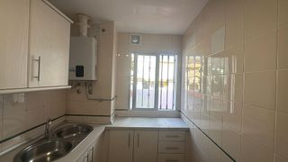 Ático en alquiler en Los Jardines de Marbella - La Ermita en Marbella