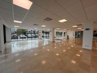 Local comercial en alquiler en Zona Industrial en Alcobendas