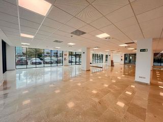 Local comercial en alquiler en Zona Industrial en Alcobendas