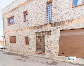 Chalet en venta en Añover de Tajo