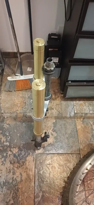 Tija inferior Honda CB 600 Hornet 2005