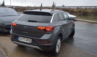 VOLKSWAGEN T-Roc 2.0TDI Life 85kW