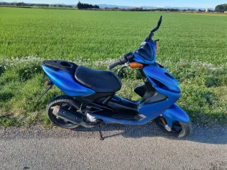Yamaha Aerox 50 Azul