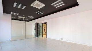 Oficina en alquiler en Sants-Badal en Barcelona