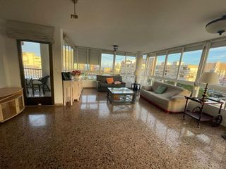 Piso en alquiler en Playa de San Juan en Alicante