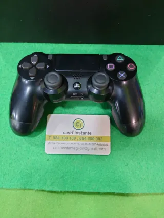 PS4 Slim 500GB Negra + Mando