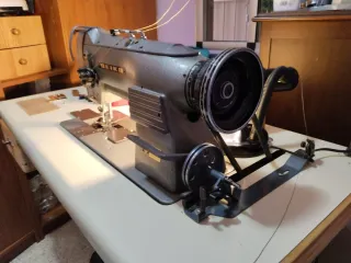 Máquina de coser industrial Seiko LSW-8BL