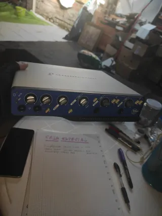 Mbox2 Pro CE - Interfaz de Audio Digital