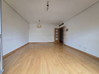 Piso en venta en Cascajos - Piqueras en Logroño