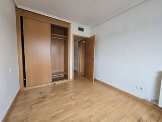Piso en venta en Cascajos - Piqueras en Logroño