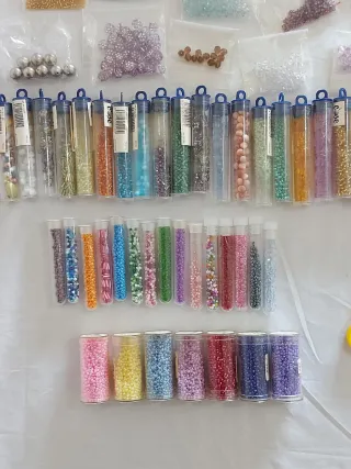 Lote de abalorios para bisutería