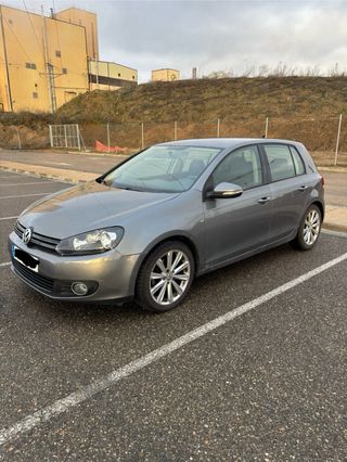 Volkswagen Golf 2.0 TDI DSG