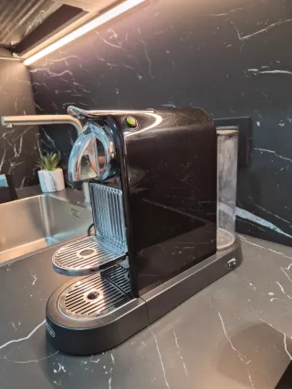 Cafetera Nespresso Citiz DeLonghi
