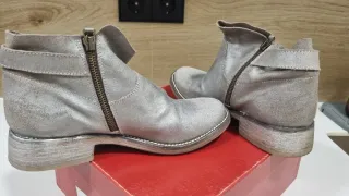 Botines Biker Gris Plata