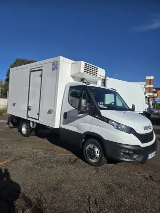 Camion frigorífico iveco daily 3500kg