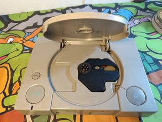 Sony PS1 + Metal Gear Solid, memory y accesorios !