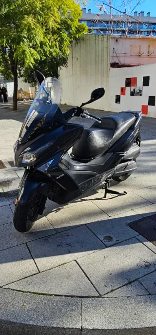 Kymco Gran Dink 300i ABS Negra
