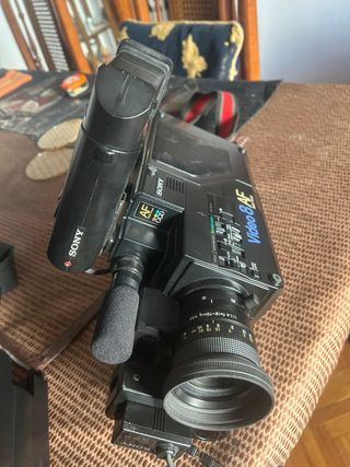 Videocámara Sony CCD-V 8-FE