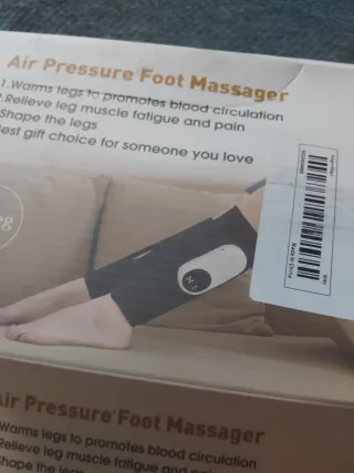 Masajeador de pies Air Pressure en persona