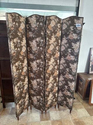 Biombo clásico floral