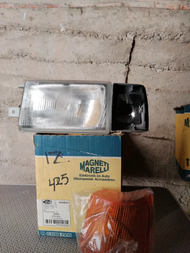 Faro Delantero Izquierdo Alfa Romeo Arna Magneti M