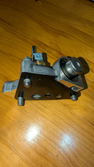 Regulador Presión Combustible Land Rover Td5 10p