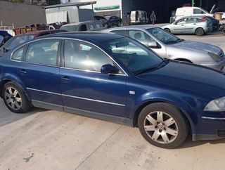 Capot volkswagen passat berlina (3b3) 464537