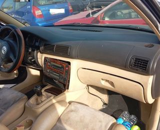 Capot volkswagen passat berlina (3b3) 464537