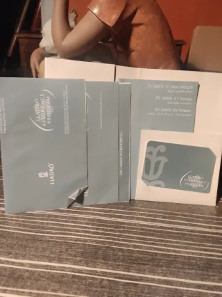 Figura Lladro Porcelana Niña y Perro 35cm