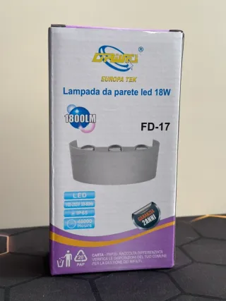 Lampada da parete LED 18W