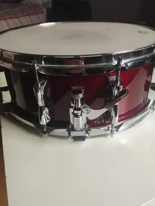 Yamaha Stage Custom Birch Cranberry