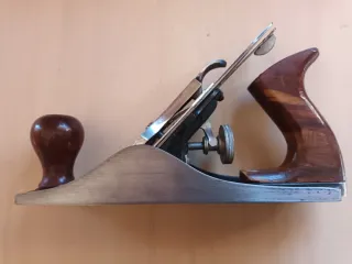 Cepillo de carpintero Presto.