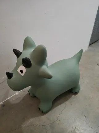 Juguete dinosaurio inflable1