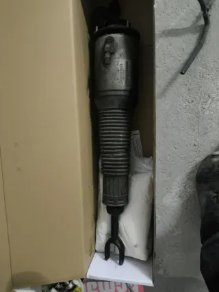 Amortiguador Neumático derecho Audi a8