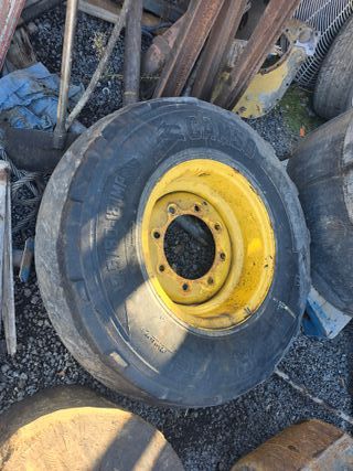 DES01 NEW HOLLAND LB95B EN DESPIECE