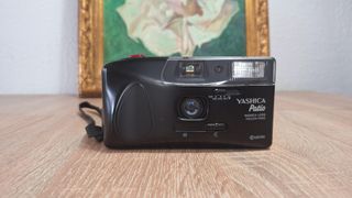 Cámara Yashica Patio 35mm Film