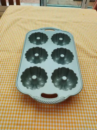 Molde Nordic Ware Bundt Lette 6 tazas