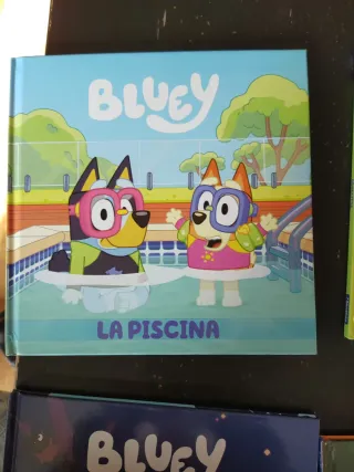 Bluey. Un cuento - La piscina (edición en español)