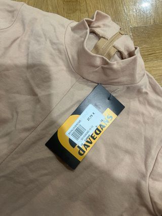 Mono enterizo beige talla única