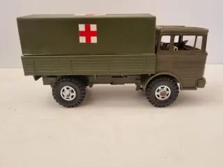 Camión Cruz Roja Gozan REF 255