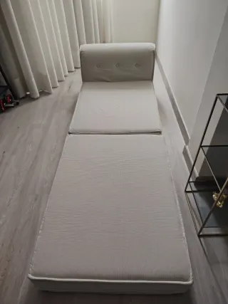 Sofá cama plegable pequeño. Totalmente nuevo!!
