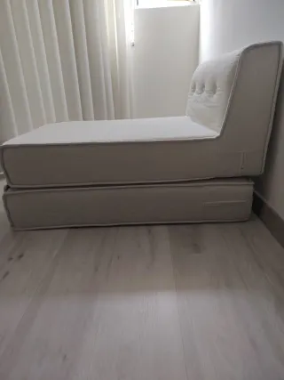 Sofá cama plegable pequeño. Totalmente nuevo!!