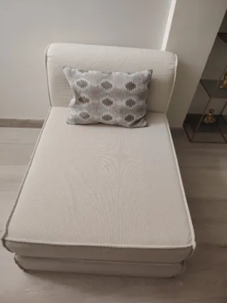Sofá cama plegable pequeño. Totalmente nuevo!!
