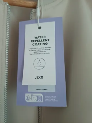 Chaqueta Bomber Beige