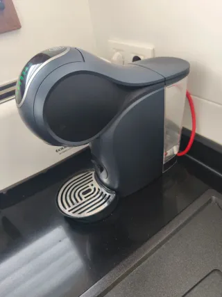 Cafetera Dolce Gusto Automática