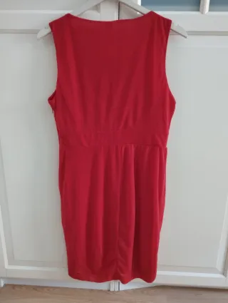 Vestido rojo Zara