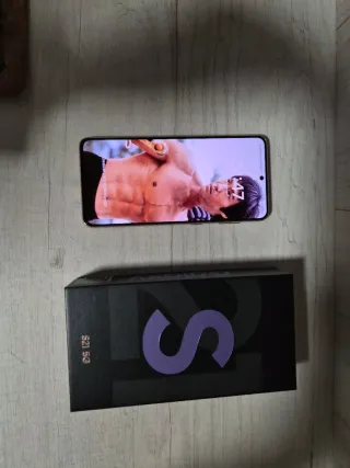 Samsung Galaxy S21 Morado