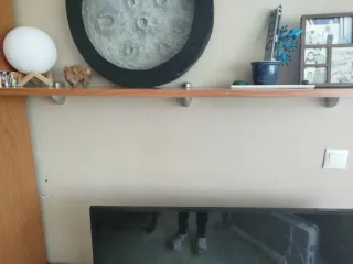 Mueble de comedor madera y cristal