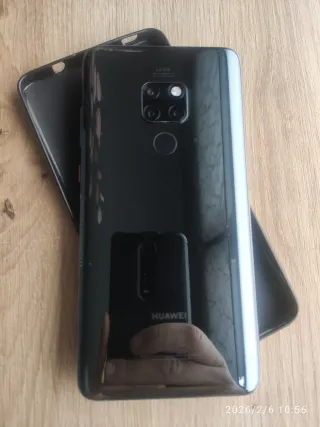 Huawei Mate 20 Caja y Funda Negra